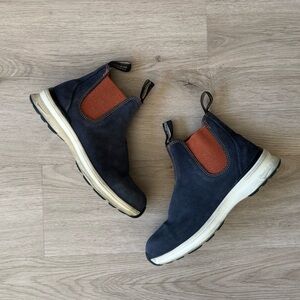 Blundstone navy and orange Chelsea boot